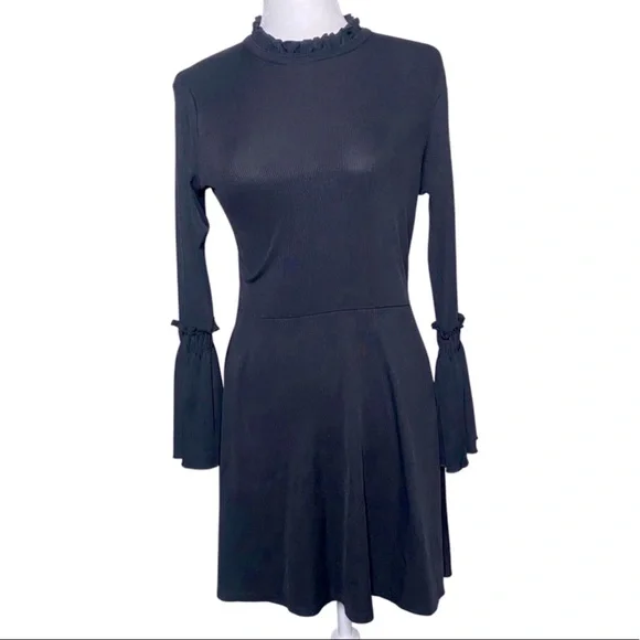 Topshop | Dresses | Topshop Mockneck Flare Sleeve Skater Dress Ribbed Sz 8 | Poshmark Topshop | Dresses | Topshop Mockneck Flare Sleeve Skater Dress Ribbed Sz 8 | Poshmark